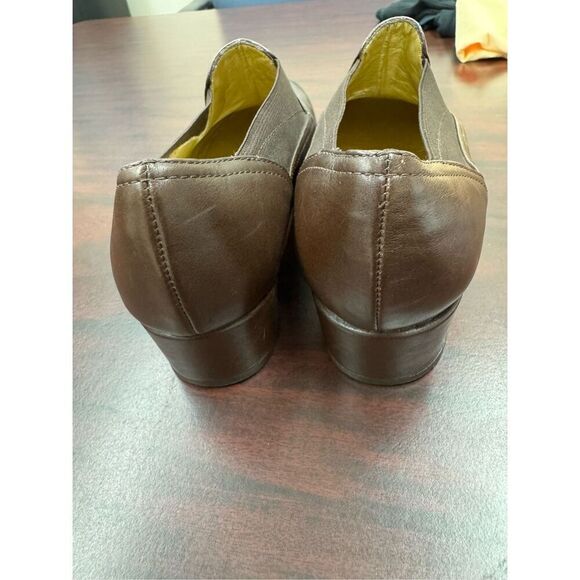 Vintage Icon Leather Girl with a Pearl Earring Brown Slip On Shoes Size 7.5B - Picture 4 of 8